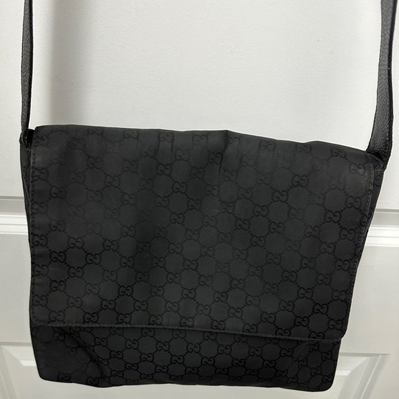 Gucci Black Monogram Messenger Bag - Picture 1 of 16